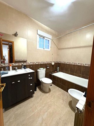 Casa adosada en venta en Yeles