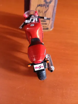Moto de Colección Roja