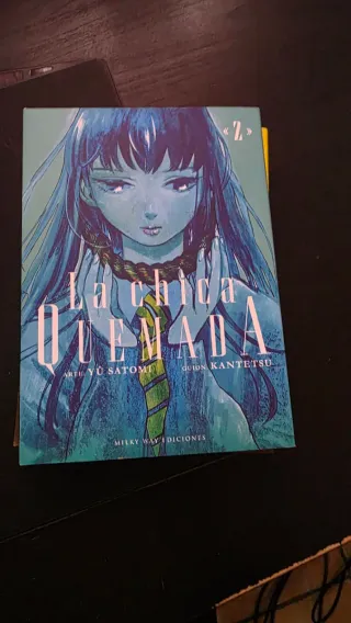 Pack manga La chica quemada 1-4 COMPLETO impecable