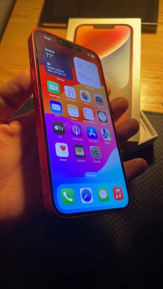 iPhone 14 128GB colore rosso in buone condizioni
