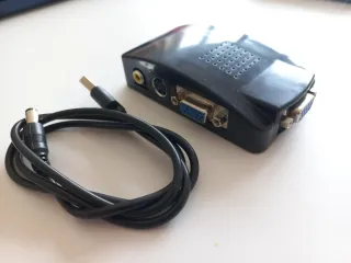 Adaptador AV/S-Video a VGA