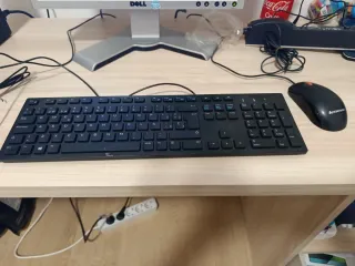 Teclado Dell y Ratón Lenovo Negro