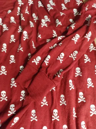 Camiseta S Calaveras Roja