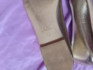 Bailarinas doradas Zara Talla 36