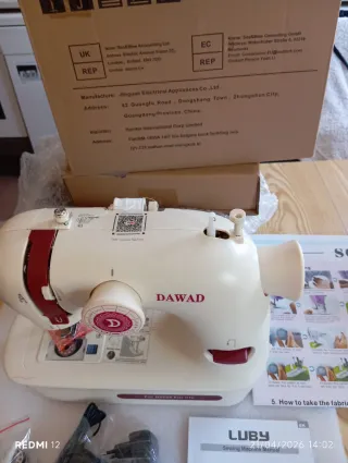 Máquina de coser portátil DAWAD
