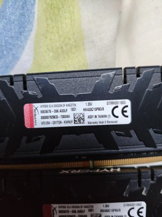 2x HyperX DDR4 16GB RAM