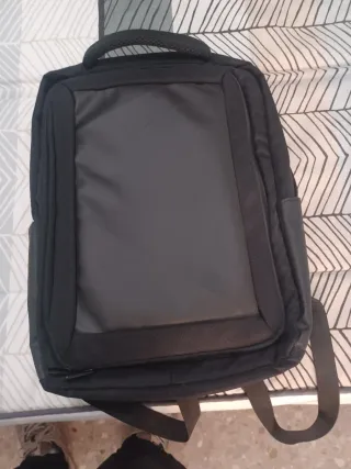 Mochila Inves para portátil negra