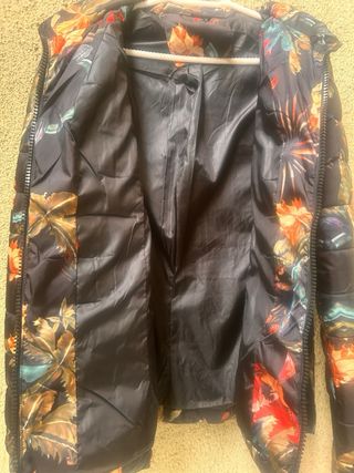 Chaqueta acolchada floral