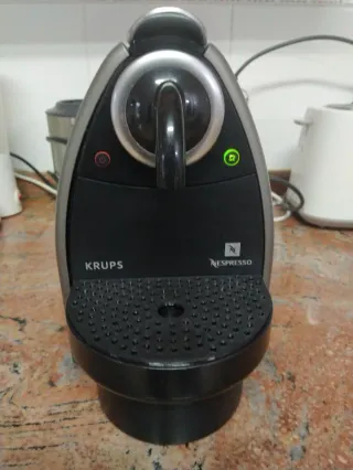 Cafetera Nespresso Krups XN2005