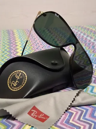 Gafas de sol Ray-Ban negras