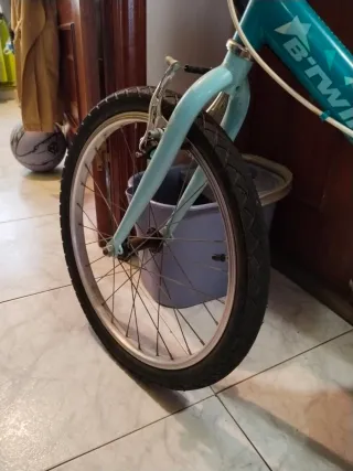 Bicicleta infantil azul
