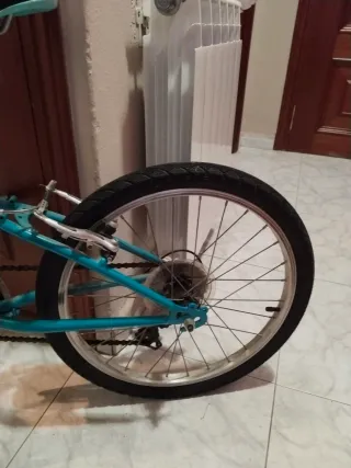 Bicicleta infantil azul