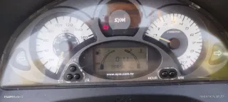 Scooter SYM Joymax 125 Plata