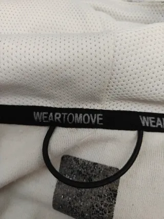 Conjunto Sudadera y Vaqueros