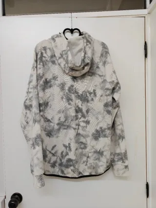 Conjunto Sudadera y Vaqueros
