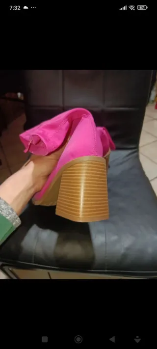 Stivali rosa con tacco largo
