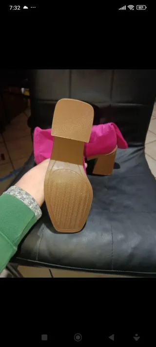 Stivali rosa con tacco largo