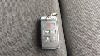 Land Rover Discovery 2.0 SD4 SE Auto 177 kW (240 CV)