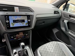 Volkswagen Tiguan RLINE 2.0 TDI 150CV BLACK EDITIO