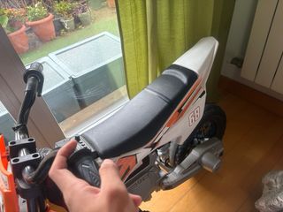 Moto eléctrica infantil Off-Road 68