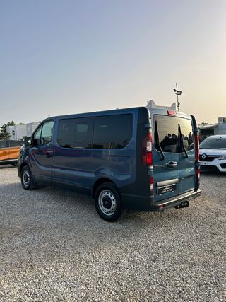 Renault Trafic Passenger Energy Blue dCi 88 kW (120 CV)