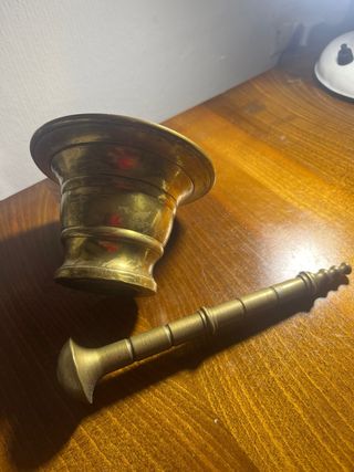 Almirez mortero antiguo bronce