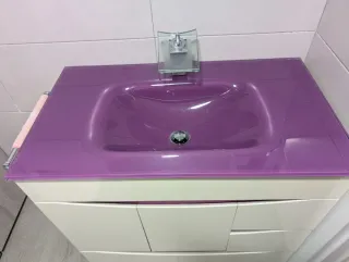 Mueble de baño con lavabo