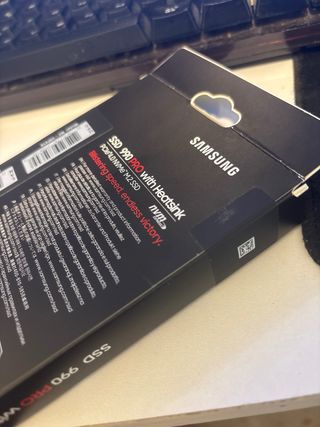 NUEVO PRECINTADO-Samsung 990 PRO 4TB con Disipador