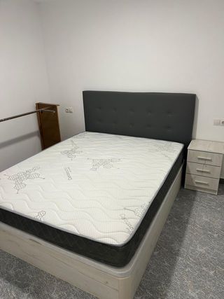 Cama canapé y colchón