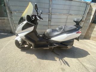 Kymco Superdink 300 2012