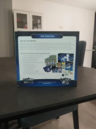 Pokemon GO Elite Trainer Box (Inglés)