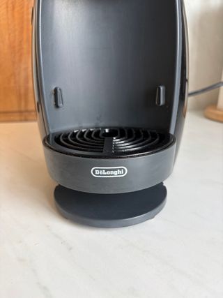 Cafetera Dolce Gusto Delonghi Negra