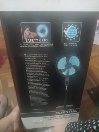 Ventilador de pie Rowenta Essential