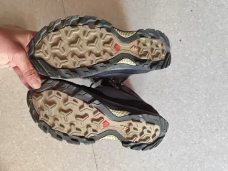 Botas de montaña Quechua Talla 41