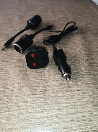 3 Adaptadores mechero coche  y alimentador