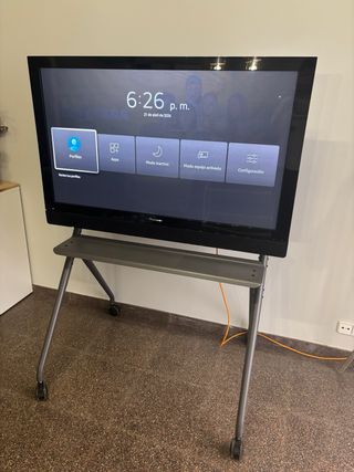 TV Pioneer 50' + Barra Sonido + Soporte