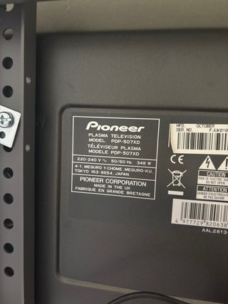 TV Pioneer 50' + Barra Sonido + Soporte