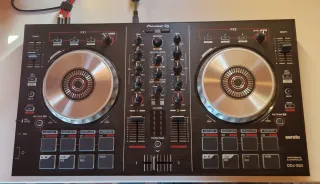 Controlador DJ Pioneer DDJ-SB2