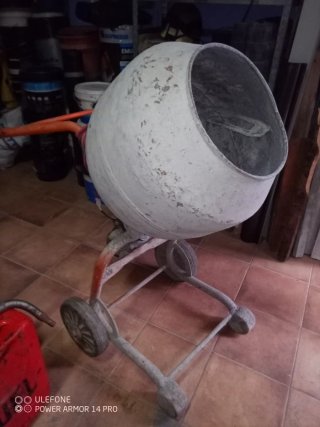 Hormigonera Pequeña Eléctrica