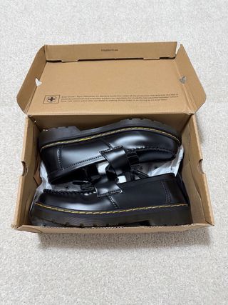 Dr Martens Mocasines Negros Cuero con Caja Nuevos