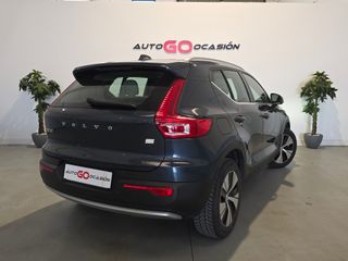 Volvo XC40 2021