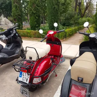 LML Vespa 150