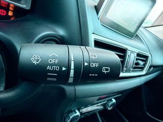 Mazda 3 Etiqueta C 2016