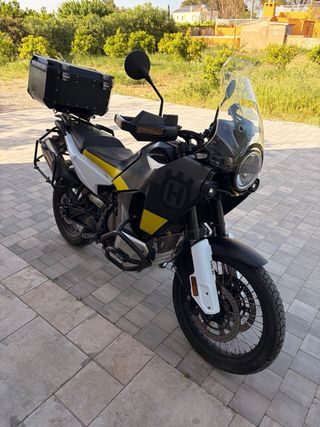 Husqvarna NORDEN 901 Moto Trail