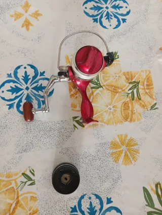 Carrete de pesca Zun Zun 500