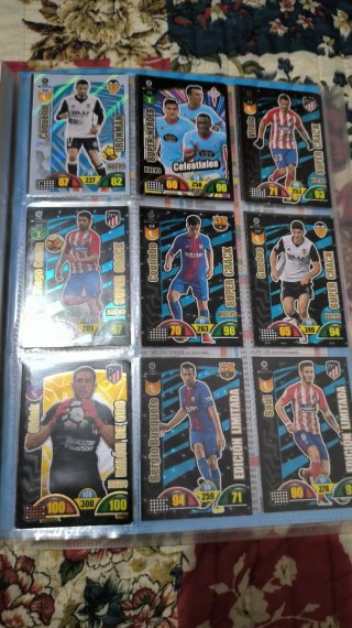 Álbum casi completo Adrenalyn 2017-18 LaLiga