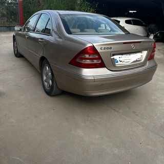 Mercedes-Benz Clase C 2001