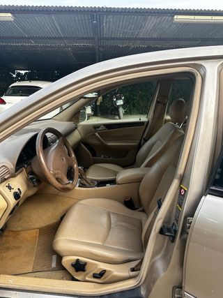 Mercedes-Benz Clase C 2001