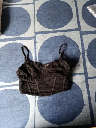 Top Corsé Negro Encaje