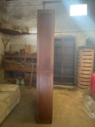 Librería de Teca Marrón